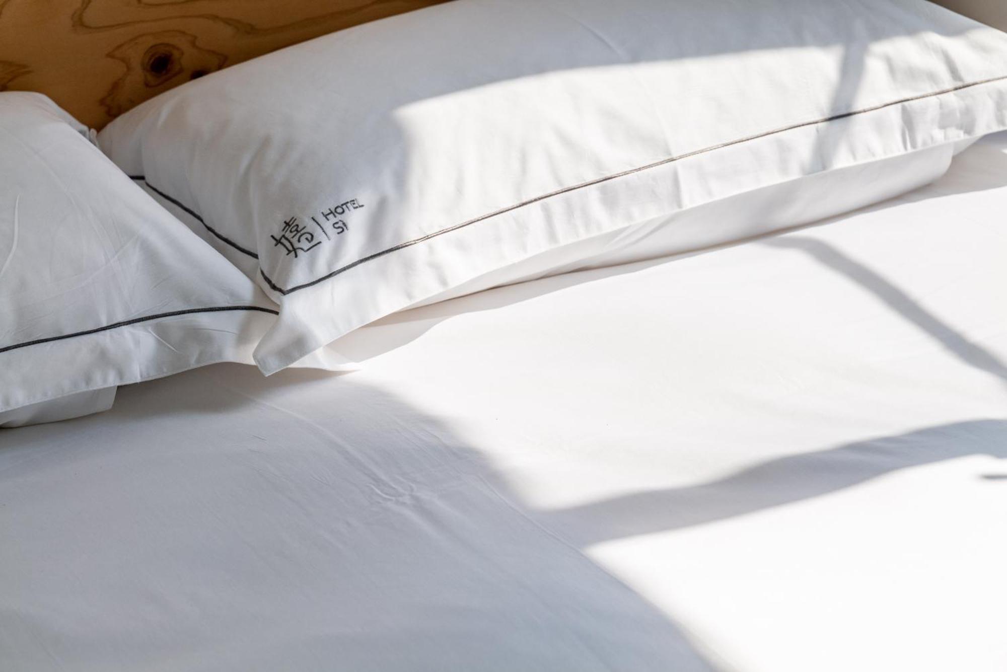 Si Hotel Đài Trung Ngoại thất bức ảnh